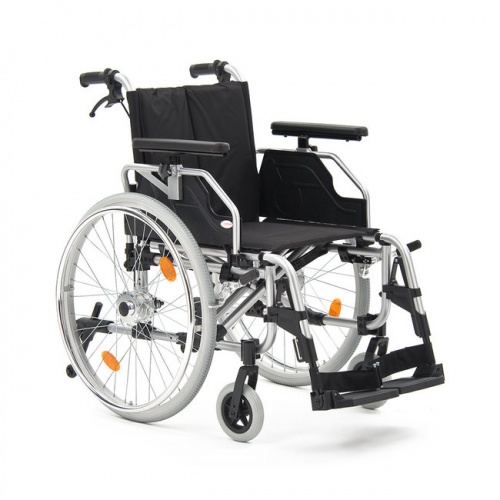 Кресло-коляска для инвалидов "Армед" ФС251