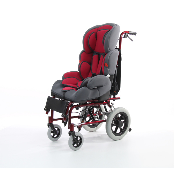 Кресло-коляска инвалидное "Доступная-среда.kz" DS105-2, Сочетает в себе функциональность, безопасность и удобство, предоставляя надежное средство передвижения