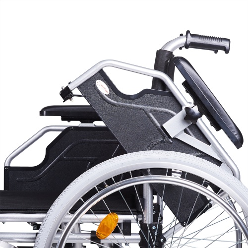Кресло-коляска для инвалидов FS 959 LQ "Armed" фото 15