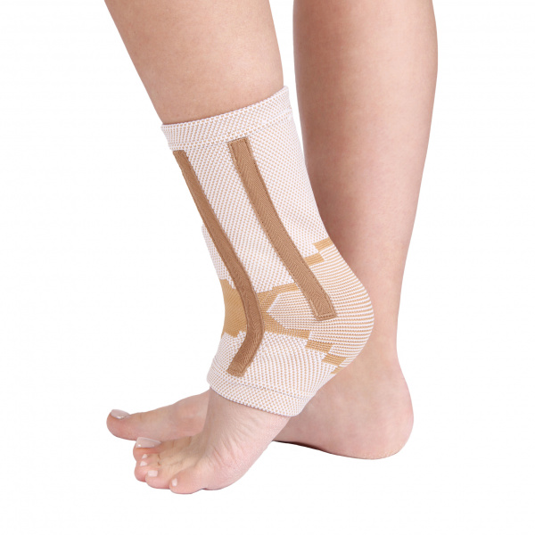 AS-E02 Бандаж на голеностопный сустав эластичный с закрытой пяткой и 4 ребрами жесткости, Для профилактики и лечения травм и заболеваний стопы и голеностопных суставов
