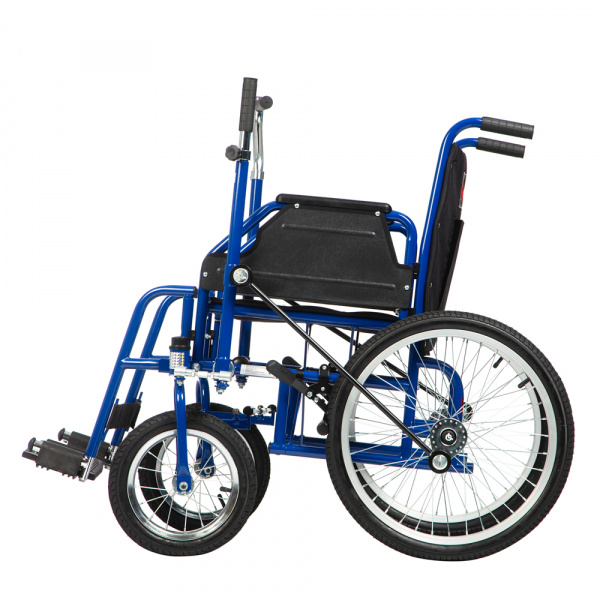 Кресло-коляска с двуручным рычажным приводом Ortonika Base 145, Оснащена рычажным механизмом, позволяющим самостоятельно управлять коляской, меняя скорость передвижения и направление