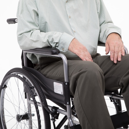 Кресло-коляска для инвалидов H 007 фото 19