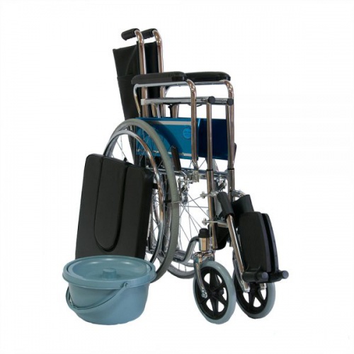 Инвалидная коляска FS 682 со съемным U-образным вырезом (с санитарным оснащением) фото 4