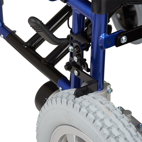 Кресло-коляска для инвалидов электрическая FS 111A "Armed" (пневмо задние колёса, литые передние) фото 6